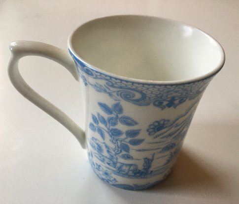 Blue porcelain mug,